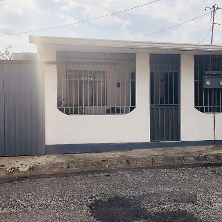 Duerme Tranquilo Hotel Río Segundo Екстериор снимка